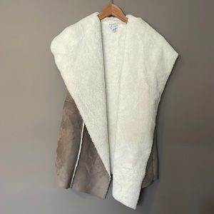 Super soft Susina vest.